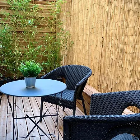 Petit Terrasse Vieille Apartamento Toulon